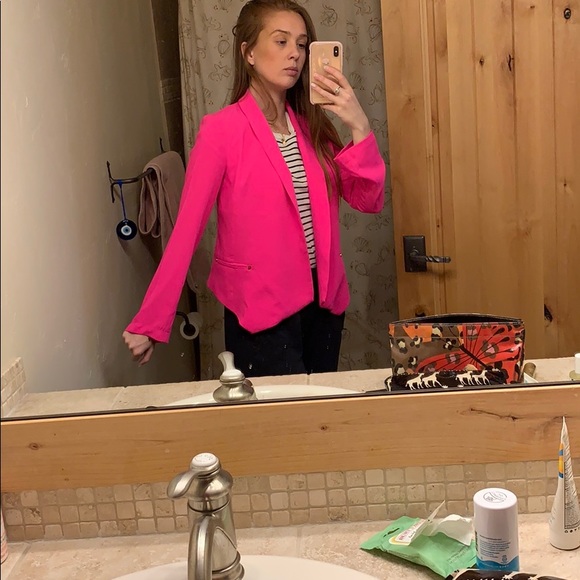 Hot pink blazer for Nordstrom - Picture 4 of 5
